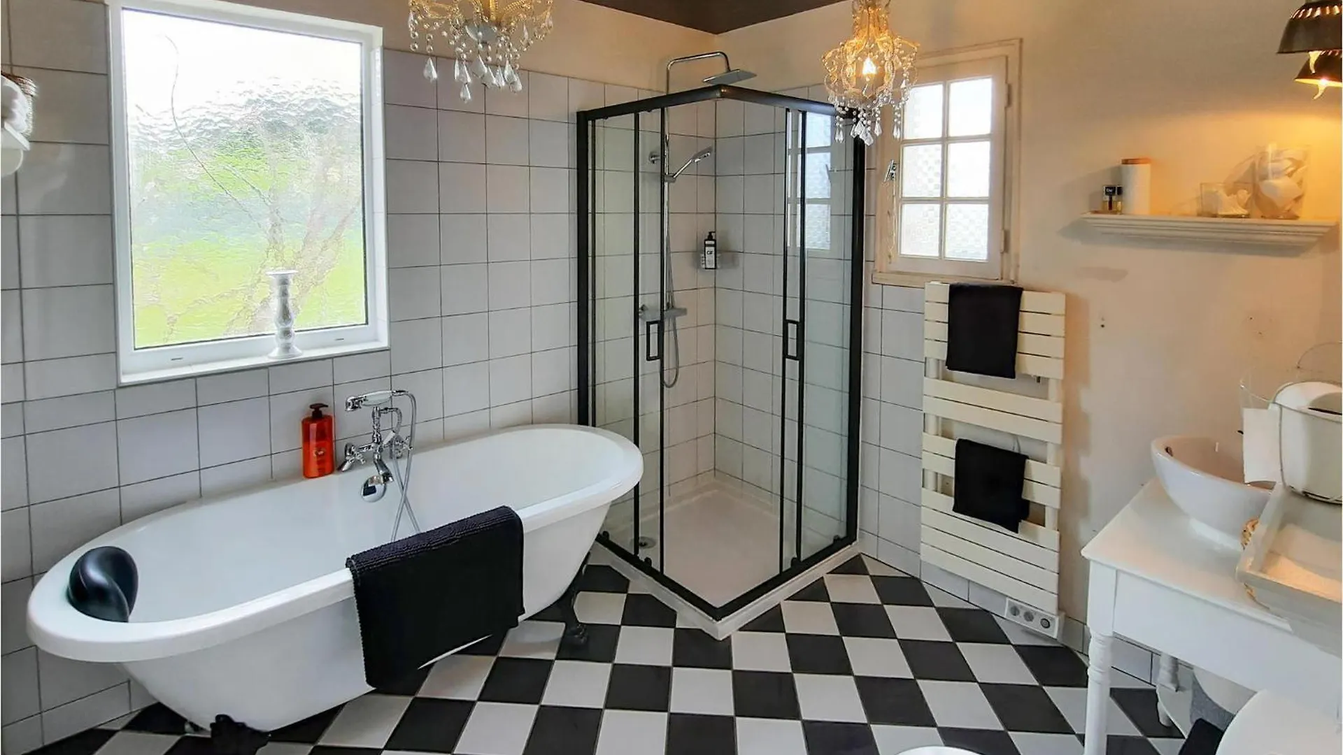 2 Bedroom Beautiful Home In Pleuven 펜션